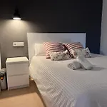 Apartamento San Basilio Bookish Place
