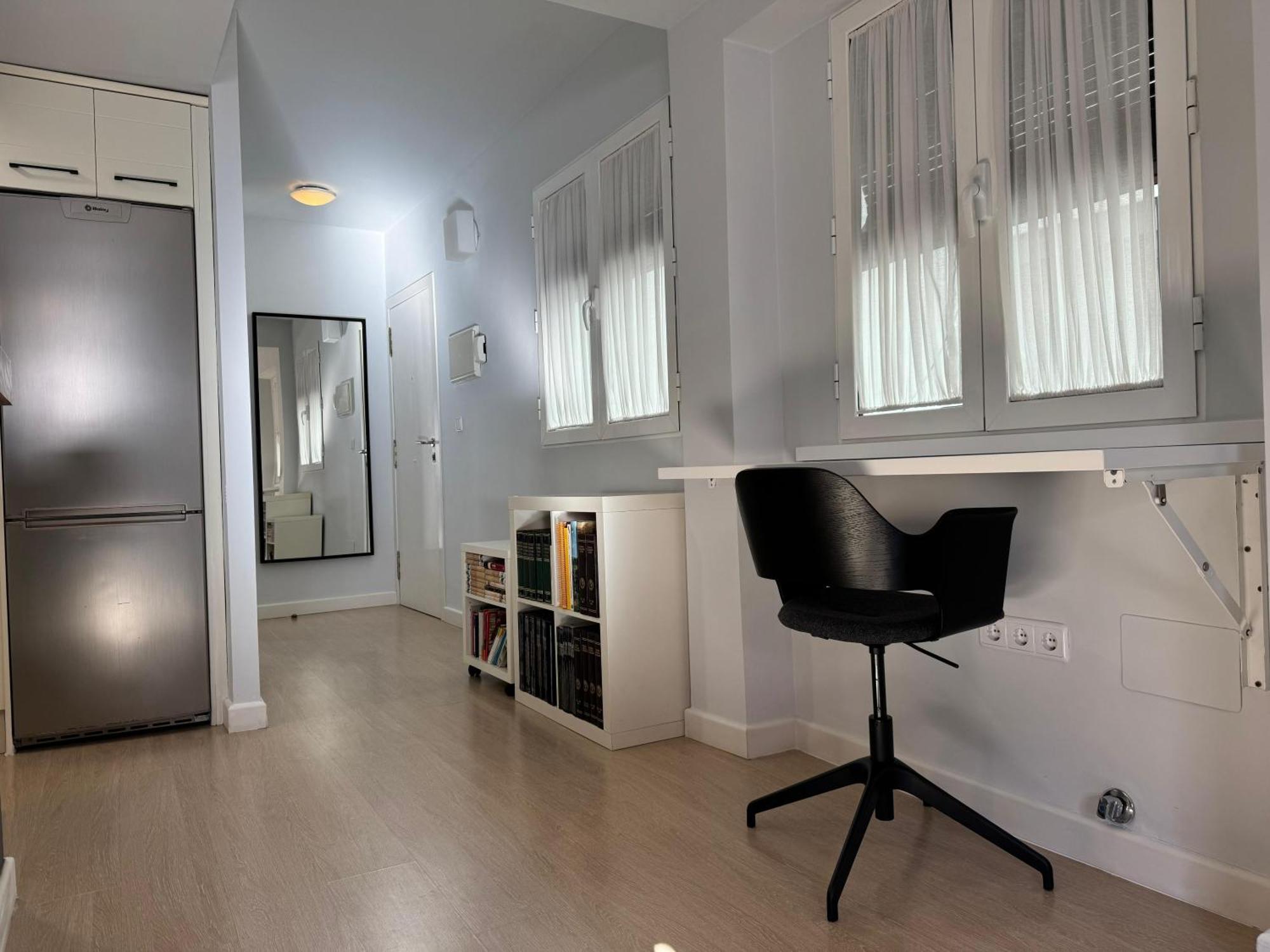 Apartamento San Basilio Bookish Place